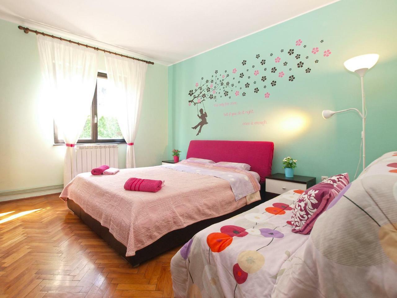 Apartment Nadia 1844 Pula Buitenkant foto